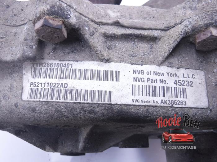 Willys Jeep ( Nekaf ) Tussenbak Huis Transfer Case Dan - Nekaf Jeep & Ex Legervoertuigen