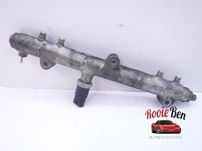 Gebruikte Verstuiver brug Chrysler Voyager/Grand Voyager (RG/RS) 2.8 CRD 16V Autom. (Dodge Ram Van) Prijs € 15,00 Margeregeling aangeboden door Rooie Ben autodemontage