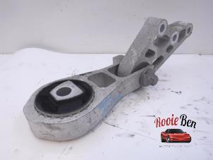 Gebruikte Motorsteun Jeep Renegade (BU) 1.6 Multijet 16V Prijs € 25,00 Margeregeling aangeboden door Rooie Ben autodemontage