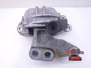 Gebruikte Motorsteun Jeep Renegade (BU) 1.6 Multijet 16V Prijs € 25,00 Margeregeling aangeboden door Rooie Ben autodemontage