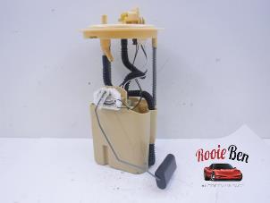 Gebruikte Opvoerpomp Jeep Renegade (BU) 1.6 Multijet 16V Prijs op aanvraag aangeboden door Rooie Ben autodemontage