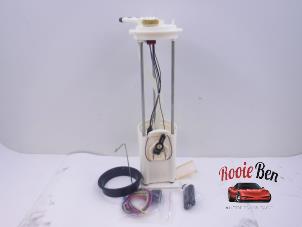 Nieuwe Benzinepomp Chevrolet Silverado 1500 Standard Cab 5.7 V8 2500 4x2 Standard Cab Prijs € 181,50 Inclusief btw aangeboden door Rooie Ben autodemontage