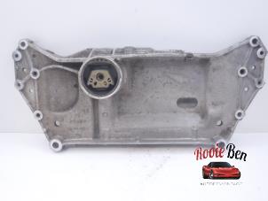 Gebruikte Motorsteun Volkswagen Touran (1T3) 2.0 TDI 16V 140 Prijs € 50,00 Margeregeling aangeboden door Rooie Ben autodemontage