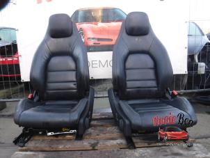 Gebruikte Voorstoelen links + rechts Mercedes E (C207) E-250 2.0 Turbo 16V Prijs op aanvraag aangeboden door Rooie Ben autodemontage
