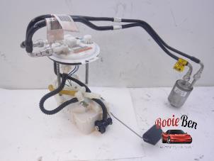 Gebruikte Benzinepomp Cadillac SRX 3.6 V6 24V AWD Prijs € 50,00 Margeregeling aangeboden door Rooie Ben autodemontage