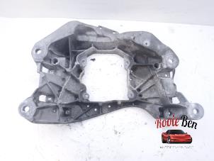 Gebruikte Versnellingsbak Steun Audi A8 (D4) 3.0 TDI V6 24V Quattro Prijs op aanvraag aangeboden door Rooie Ben autodemontage