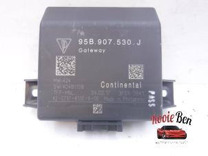 Gebruikte Gateway module Porsche 911 (991) 3.8 24V Turbo S Prijs op aanvraag aangeboden door Rooie Ben autodemontage