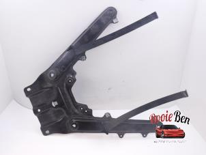 Gebruikte Frontbalk Porsche 911 (991) 3.8 24V Turbo S Prijs op aanvraag aangeboden door Rooie Ben autodemontage