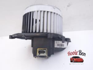 Gebruikte Kachel Ventilatiemotor Citroen Berlingo Multispace 1.6 Hdi 16V 90 Prijs op aanvraag aangeboden door Rooie Ben autodemontage