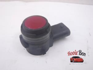 Gebruikte Sensor PDC Porsche 911 (991) 3.8 24V Turbo S Prijs € 25,00 Margeregeling aangeboden door Rooie Ben autodemontage