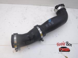 Gebruikte Intercooler Buis Porsche 911 (991) 3.8 24V Turbo S Prijs op aanvraag aangeboden door Rooie Ben autodemontage