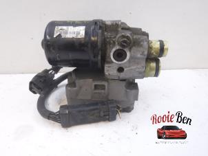 Gebruikte ABS Pomp Jeep Grand Cherokee (ZJ) 5.2i V8 Prijs € 50,00 Margeregeling aangeboden door Rooie Ben autodemontage