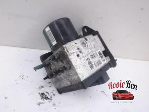 Gebruikte ABS Pomp Peugeot 407 SW (6E) 2.0 16V Prijs € 60,00 Margeregeling aangeboden door Rooie Ben autodemontage