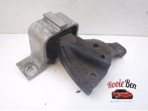 Gebruikte Motorrubber Dacia Logan MCV (KS) 1.6 Prijs € 25,00 Margeregeling aangeboden door Rooie Ben autodemontage