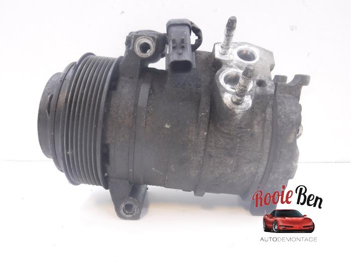 Gebruikte Aircopomp Jeep Grand Cherokee (WH/WK) 3.0 CRD V6 24V DPF Prijs € 75,00 Margeregeling aangeboden door Rooie Ben autodemontage
