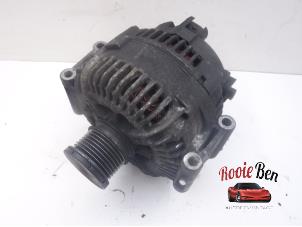 Gebruikte Dynamo Jeep Grand Cherokee (WH/WK) 3.0 CRD V6 24V DPF Prijs op aanvraag aangeboden door Rooie Ben autodemontage