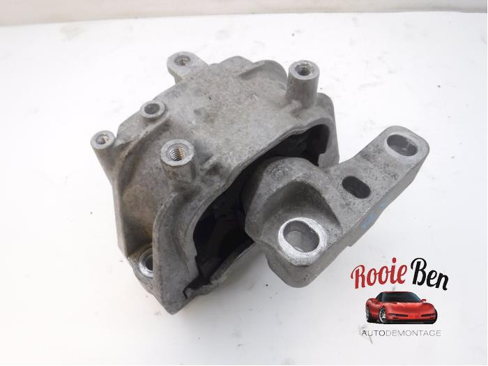 Gebruikte Motorrubber Audi A3 Sportback (8PA) 1.6 TDI 16V Prijs € 25,00 Margeregeling aangeboden door Rooie Ben autodemontage