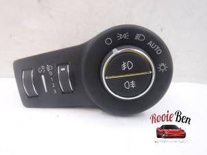 Gebruikte Licht Schakelaar Jeep Compass (MP) 1.4 Multi Air2 16V 4x4 Prijs op aanvraag aangeboden door Rooie Ben autodemontage