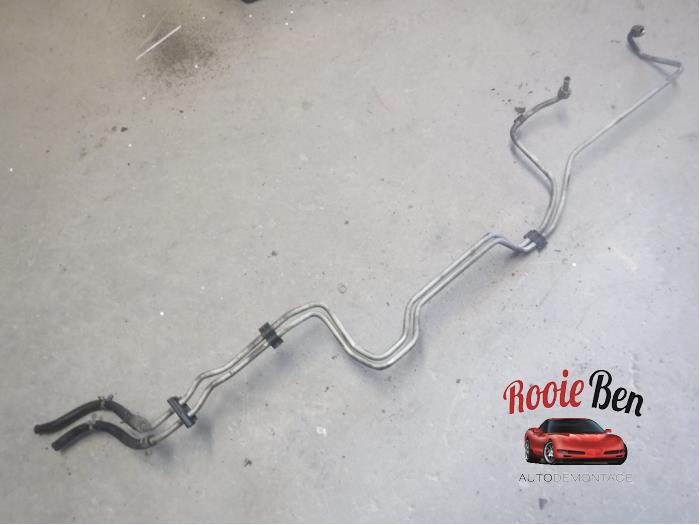Gebruikte Oliedruk Leiding Jeep Grand Cherokee (WG/WJ) 4.0i Prijs € 45,00 Margeregeling aangeboden door Rooie Ben autodemontage