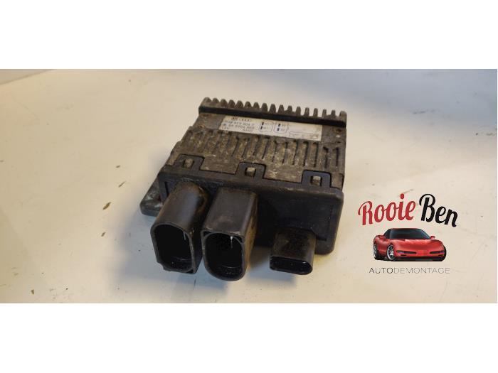 Gebruikte Computer Koeling Volkswagen Transporter T5 2.5 TDi Prijs € 15,00 Margeregeling aangeboden door Rooie Ben autodemontage