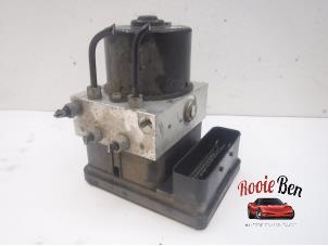 Gebruikte ABS Pomp Ford Focus 2 1.6 16V Prijs € 50,00 Margeregeling aangeboden door Rooie Ben autodemontage