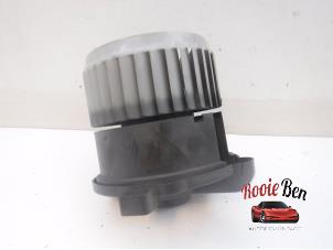 Gebruikte Kachel Ventilatiemotor Mitsubishi Colt (Z2/Z3) 1.1 12V Prijs € 25,00 Margeregeling aangeboden door Rooie Ben autodemontage