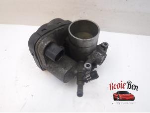 Gebruikte Gasklephuis Skoda Fabia (6Y2) 1.4i Prijs € 20,00 Margeregeling aangeboden door Rooie Ben autodemontage