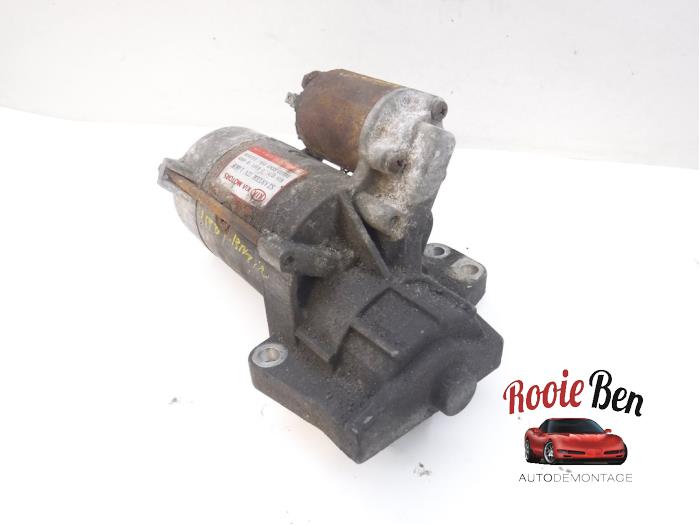 Gebruikte Startmotor Kia Carnival 2 (FIB/FLD) 2.5 V6 24V Prijs € 25,00 Margeregeling aangeboden door Rooie Ben autodemontage