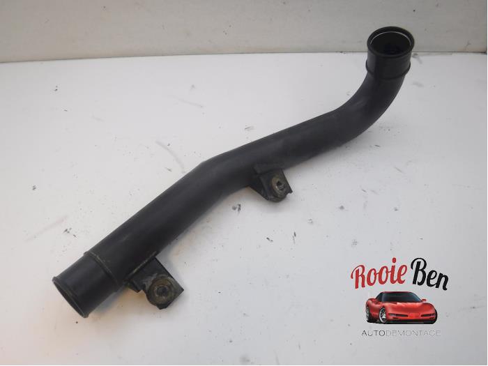 Gebruikte Intercooler Buis Chrysler PT Cruiser 2.2 CRD 16V Prijs € 50,00 Margeregeling aangeboden door Rooie Ben autodemontage