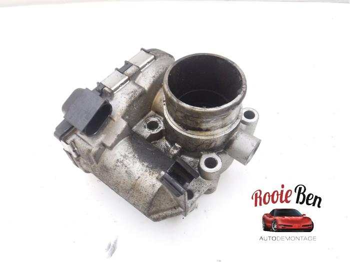 Gebruikte Gasklephuis Fiat Stilo (192A/B) 1.2 16V Prijs € 20,00 Margeregeling aangeboden door Rooie Ben autodemontage
