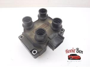 Gebruikte Bobine Ford Usa Explorer (UN46) 4.9 V8 4x4 Prijs € 15,00 Margeregeling aangeboden door Rooie Ben autodemontage