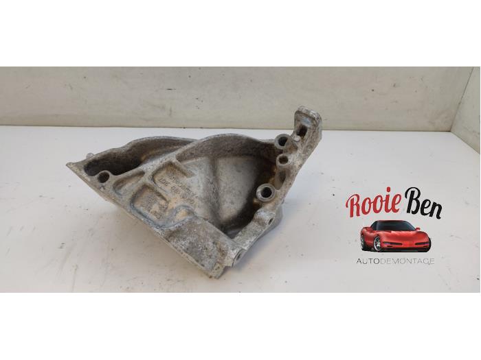 Gebruikte Motorrubber Volkswagen Polo V (6R) 1.4 TDI 12V 90 Prijs € 25,00 Margeregeling aangeboden door Rooie Ben autodemontage