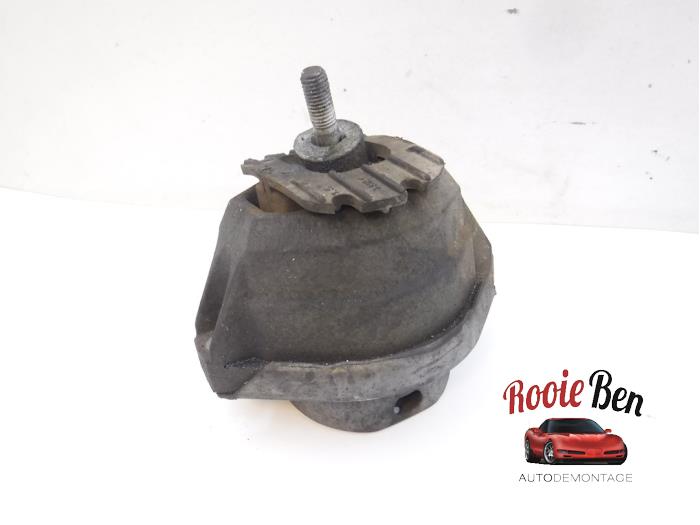 Gebruikte Motorrubber BMW 6 serie (E64) 650 i 4.8 V8 32V Prijs € 25,00 Margeregeling aangeboden door Rooie Ben autodemontage
