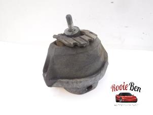 Gebruikte Motorsteun BMW 6 serie (E64) 650 i 4.8 V8 32V Prijs € 25,00 Margeregeling aangeboden door Rooie Ben autodemontage