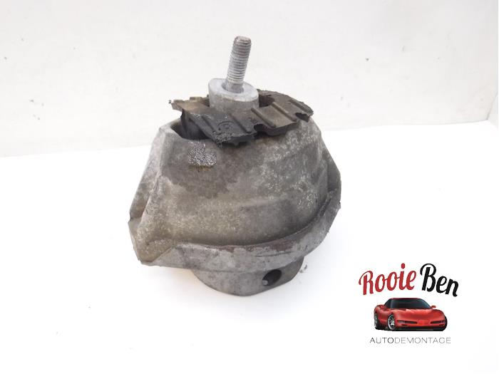 Gebruikte Motorrubber BMW 6 serie (E64) 650 i 4.8 V8 32V Prijs € 25,00 Margeregeling aangeboden door Rooie Ben autodemontage