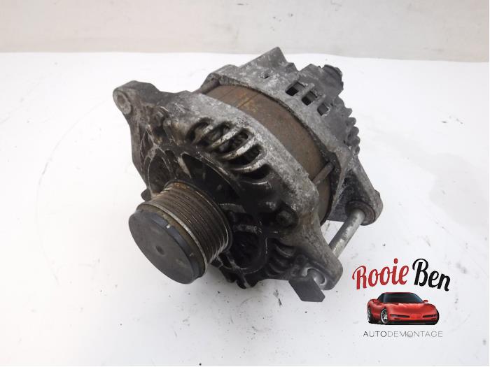 Gebruikte Alternator Mitsubishi Outlander (CW) 2.0 16V 4x2 Prijs € 30,00 Margeregeling aangeboden door Rooie Ben autodemontage
