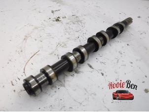 Gebruikte Nokkenas Peugeot 207/207+ (WA/WC/WM) 1.4 16V Prijs op aanvraag aangeboden door Rooie Ben autodemontage