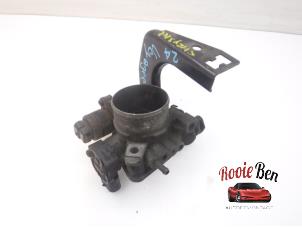 Gebruikte Gasklephuis Chrysler Voyager/Grand Voyager (RG/RS) 2.4 16V Prijs € 25,00 Margeregeling aangeboden door Rooie Ben autodemontage