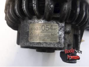 Dynamo van een Chrysler PT Cruiser 2.0 16V 2004