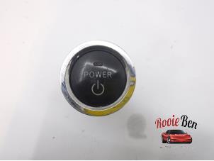 Gebruikte Start/Stop schakelaar Toyota Prius (ZVW3) 1.8 16V Prijs € 10,00 Margeregeling aangeboden door Rooie Ben autodemontage