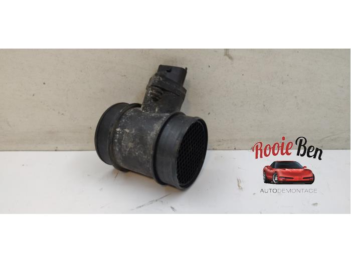 Gebruikte Luchtmassameter Opel Corsa C (F08/68) 1.7 DI 16V Prijs € 15,00 Margeregeling aangeboden door Rooie Ben autodemontage