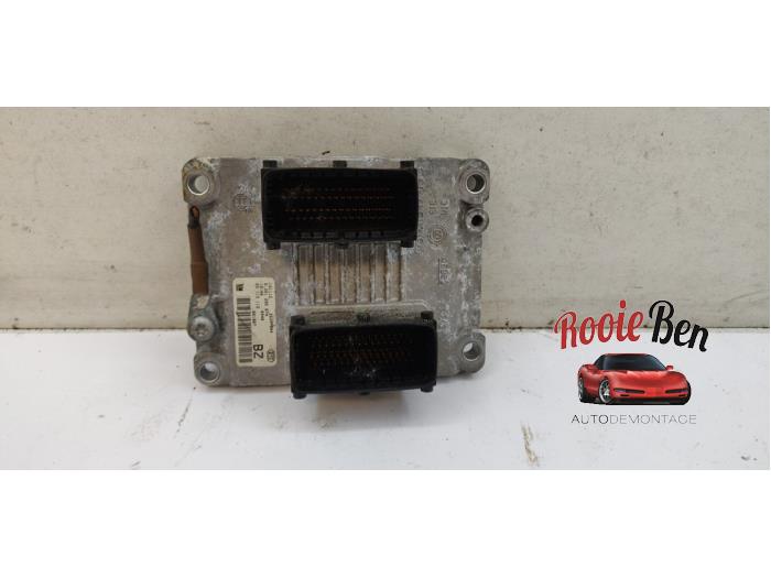 Gebruikte Inspuitcomputer Opel Corsa C (F08/68) 1.0 12V Prijs € 25,00 Margeregeling aangeboden door Rooie Ben autodemontage
