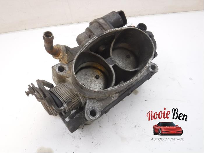 Gebruikte Gasklephuis Buick Roadmaster Wagon 5.7i V8 Prijs € 50,00 Margeregeling aangeboden door Rooie Ben autodemontage