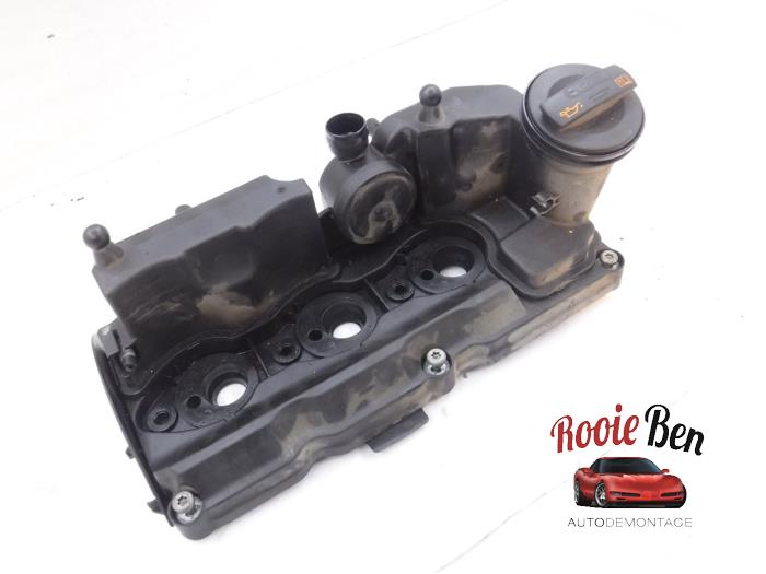 Kleppendeksel van een Volkswagen Polo V (6R) 1.2 TDI 12V BlueMotion 2011