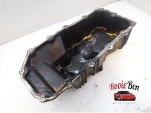 Gebruikte Carterpan Chrysler PT Cruiser 2.0 16V Prijs € 25,00 Margeregeling aangeboden door Rooie Ben autodemontage