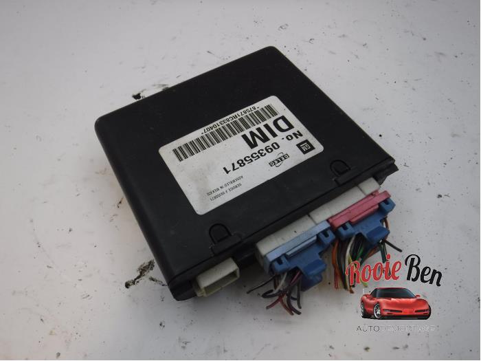 Gebruikte Module Bodycontrol Cadillac Seville (K-body) 4.6 STS/North Star V8 32V Prijs € 75,00 Margeregeling aangeboden door Rooie Ben autodemontage