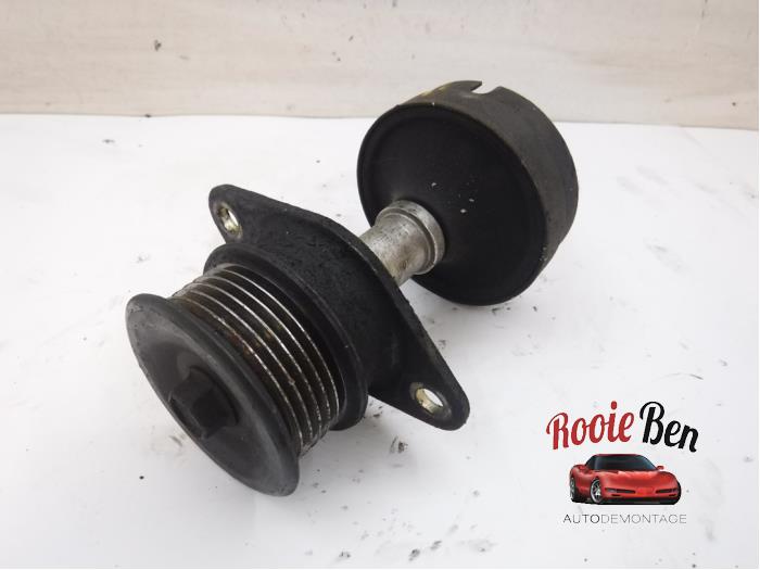 Gebruikte Dynamo poelie Ford Focus 1 1.8 TDCi 115 Prijs € 15,00 Margeregeling aangeboden door Rooie Ben autodemontage