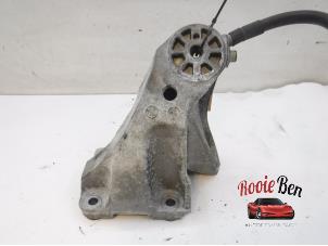 Gebruikte Motorrubber Volkswagen Touareg (7LA/7L6) 3.0 TDI V6 24V Prijs € 25,00 Margeregeling aangeboden door Rooie Ben autodemontage