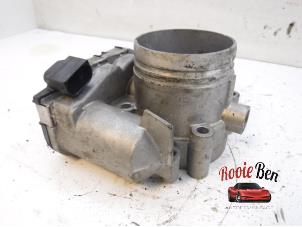 Gebruikte Gasklephuis Fiat Stilo (192A/B) 2.4 20V Abarth 3-Drs. Prijs € 20,00 Margeregeling aangeboden door Rooie Ben autodemontage