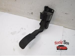 Gebruikte Gaspedaal Mercedes Vito (639.6) 2.2 109 CDI 16V Prijs € 60,00 Margeregeling aangeboden door Rooie Ben autodemontage